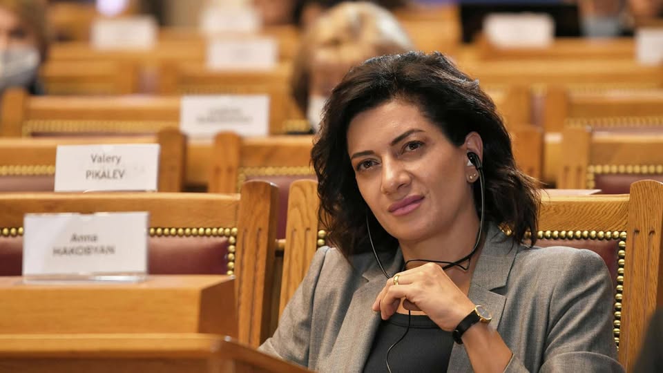 Анна Акопян, супруга премьер-министра Армении, посетит США