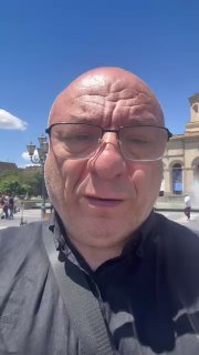 Михаил Богдасаров поделился впечатлениями об Армении: акцент на здание Правительства