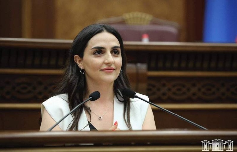 Парламент Армении принял поправки к Избирательному кодексу: что изменится для выборов в Эчмиадзине