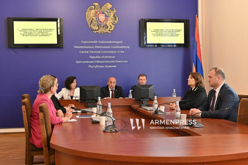 Выборы в Армении 7 июня: ЦИК предложил пересчет голосов на всех участках