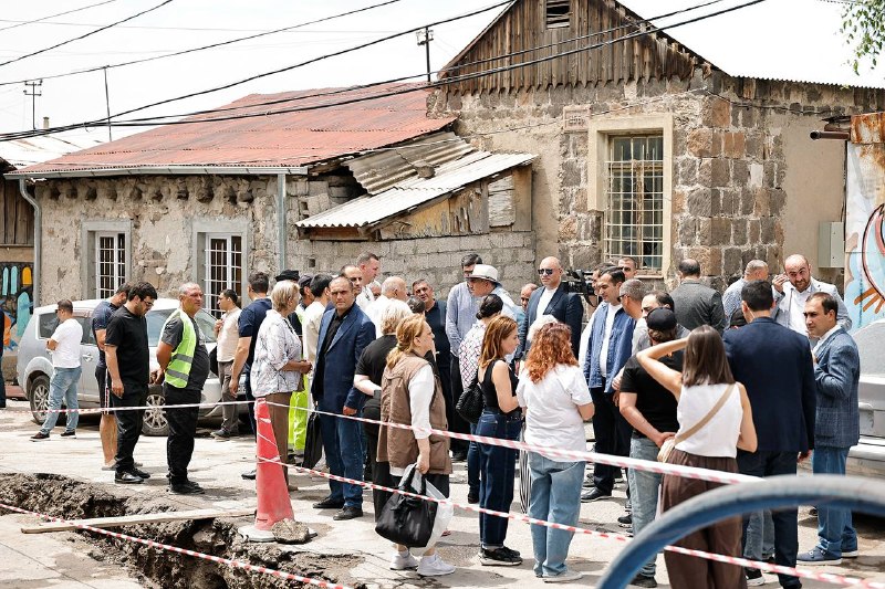 Никол Пашинян в Конде: реконструкция исторического района Еревана