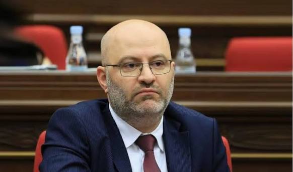 Губернатор Ширака Давид Арушанян отказался от мандата депутата — что известно