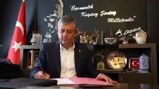 Озгюр Озель и 91 депутат покинули CHP и основали новую партию в Турции