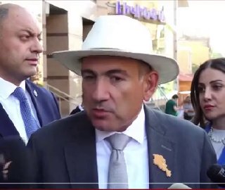 Пашинян опроверг конфликт с Аленом Симоняном на фоне выборов в Эчмиадзине